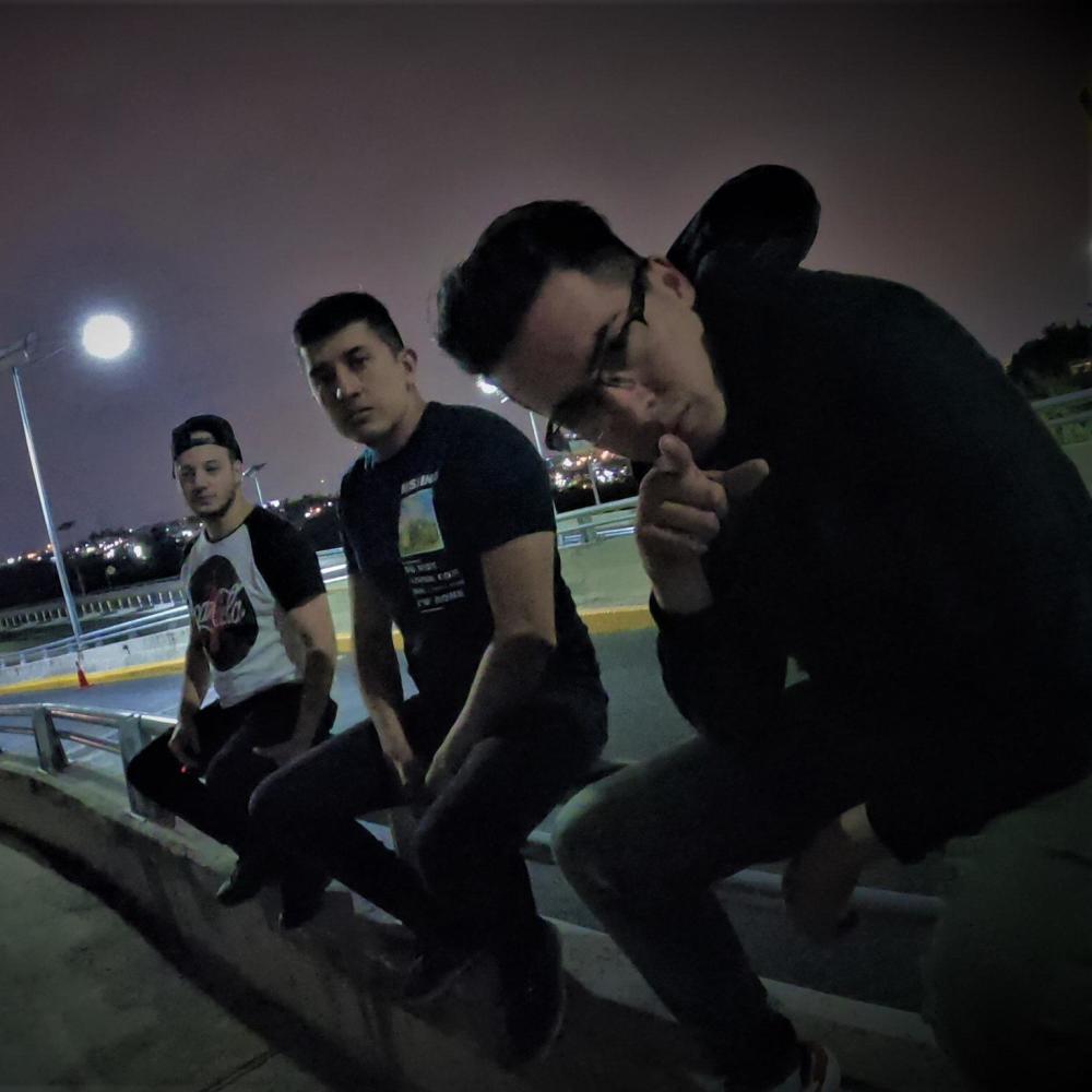 Ayer soñé (feat. Tonk & Bickne) (Explicit)