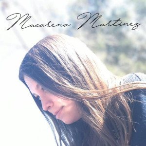 Listen to Volver a Verte (Versión Desde Casa) song with lyrics from Macarena Martínez