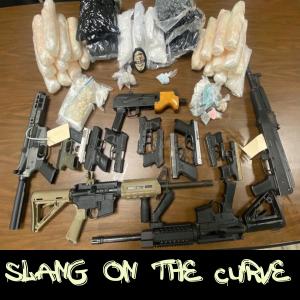 V.I.P.的專輯Slang on The Curve (feat. Rogrando) (Explicit)