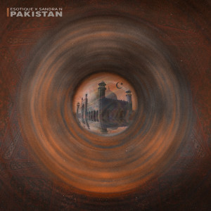 Dengarkan Pakistan lagu dari Esotique dengan lirik