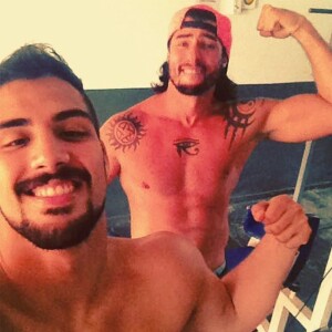 Album friend zone gym from Eloy Buono