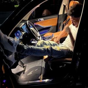 收聽B2bkenshi的Official (Explicit)歌詞歌曲