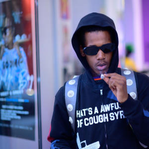 default playlist img