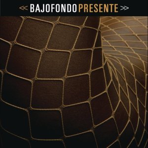 收聽Bajofondo的Oigo voces歌詞歌曲