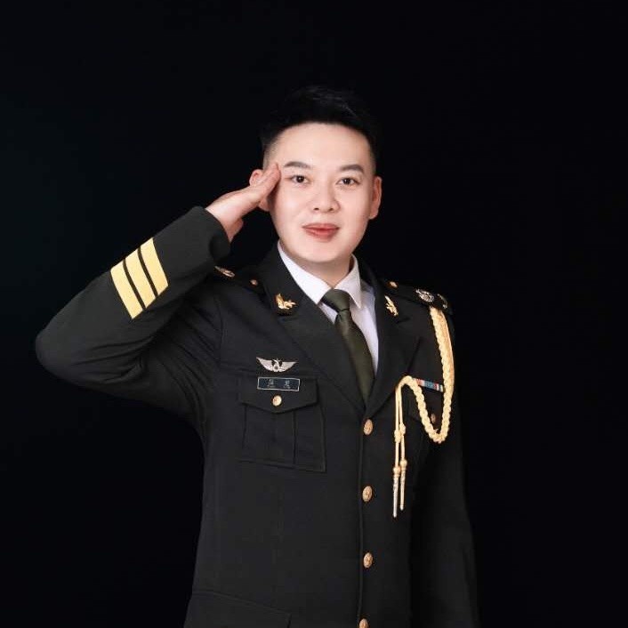 唐 龙