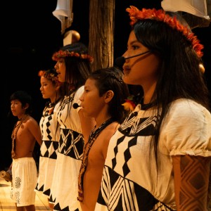 ดาวน์โหลดและฟังเพลง Ao Som do Inhãa-Bé พร้อมเนื้อเพลงจาก Grupo Kuiá