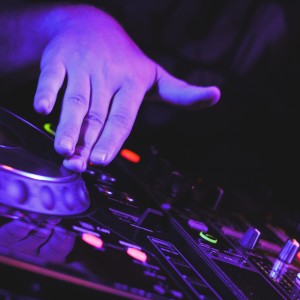 Album 这么珍贵dj from 郝红岩