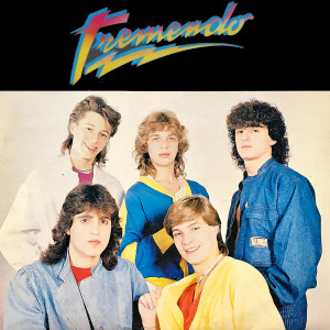 Listen to Este Mundo Que Inventamos song with lyrics from Tremendo
