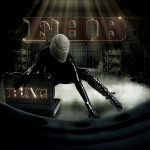 ดาวน์โหลดและฟังเพลง BAG (Explicit) พร้อมเนื้อเพลงจาก FHB