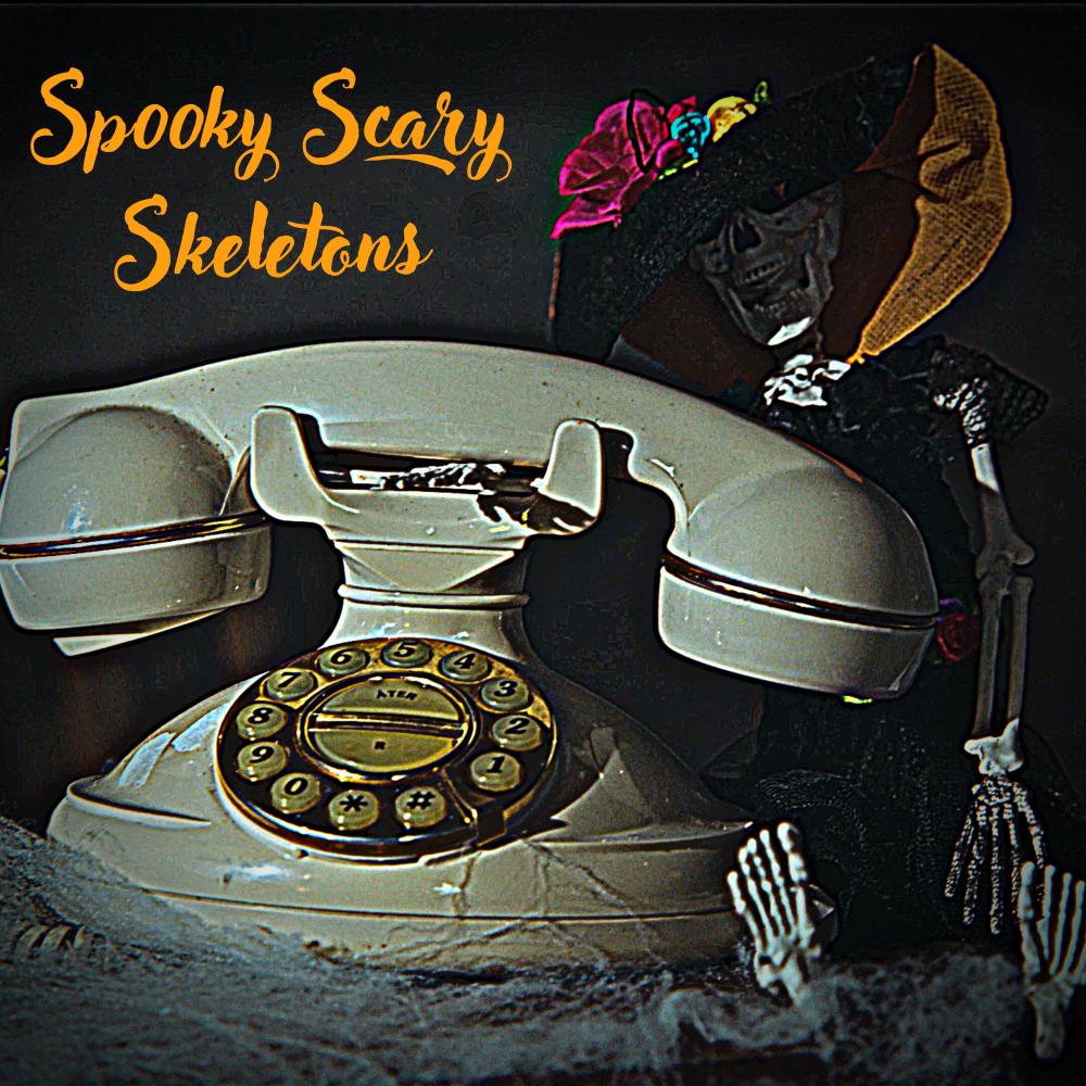 Sp00ky Scary Skeletons (feat. Adam Rexius)