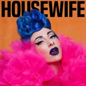 Qveen Herby的專輯HOUSEWIFE (Explicit)