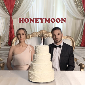Listen to Honeymoon song with lyrics from Bridegroom