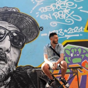 Listen to Sorry Mamy song with lyrics from Hakim Liberta