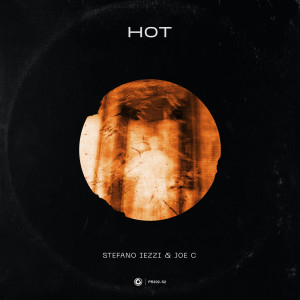 ดาวน์โหลดและฟังเพลง Hot พร้อมเนื้อเพลงจาก Stefano Iezzi