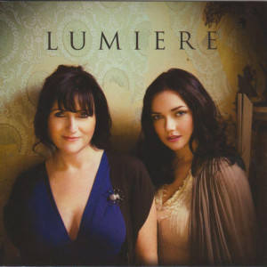 ดาวน์โหลดและฟังเพลง Edward on Loch Erne's Shore พร้อมเนื้อเพลงจาก Ellis Kennedy
