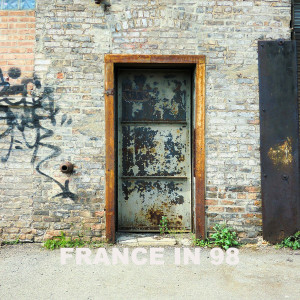 Listen to France in 98 song with lyrics from Benasis