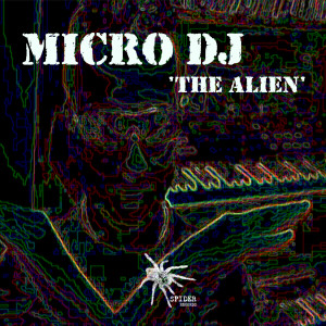 Dengarkan secret (Extended mix) (Extended Mix) lagu dari Micro DJ dengan lirik