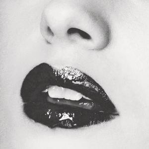 收聽Flirtini的Django歌詞歌曲