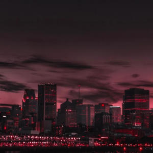 ดาวน์โหลดและฟังเพลง Show me love in your city (feat. Erikk woods) พร้อมเนื้อเพลงจาก Devont'e