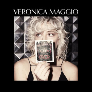 ดาวน์โหลดและฟังเพลง Den första är alltid gratis พร้อมเนื้อเพลงจาก Veronica Maggio