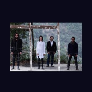 收聽Romanticos的Wake in Morning歌詞歌曲