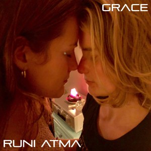 收聽Runi Atma的Grace歌詞歌曲