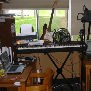default playlist img