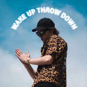 收聽Young Humz的Wake Up Throw Down (Explicit)歌詞歌曲