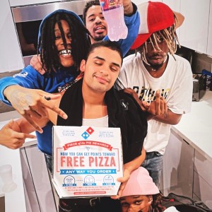 default playlist img