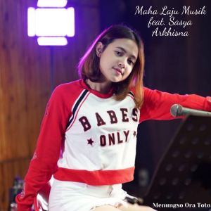 收听Maha Laju Musik的Menungso Ora Toto歌词歌曲