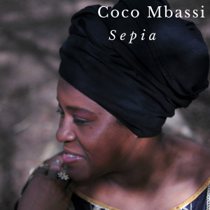 Dengarkan Mundene lagu dari Coco Mbassi dengan lirik