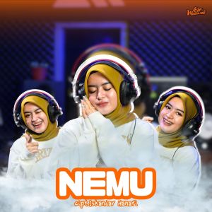 Listen to Nemu song with lyrics from Woro Widowati