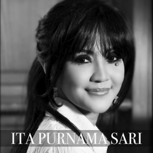 收聽Ita Purnamasari的Cinta Kelabu歌詞歌曲
