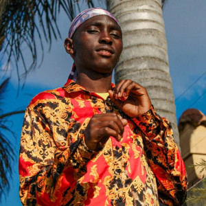 收听D-Street的Nongoloza (Radio Edit)歌词歌曲