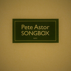 ดาวน์โหลดและฟังเพลง Four Letter Word (Comet Gain Version) พร้อมเนื้อเพลงจาก Pete Astor