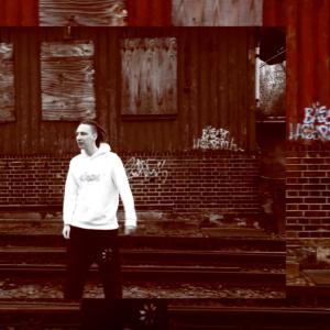 收聽Slaxx的Warm Up (Explicit)歌詞歌曲