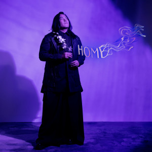 Aysanabee的專輯Home