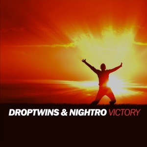 Dengarkan Victory lagu dari Droptwins dengan lirik