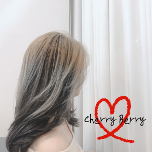 ดาวน์โหลดและฟังเพลง Love Love Love พร้อมเนื้อเพลงจาก CherryBerry