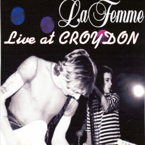 ดาวน์โหลดและฟังเพลง No Identity (Live) พร้อมเนื้อเพลงจาก La Femme