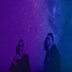 收聽Metzker Viktória的Galaxis歌詞歌曲