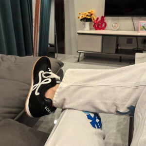 杜梓墨的专辑欠你一个天下