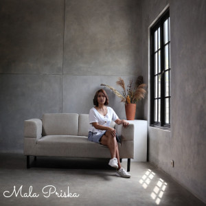 ดาวน์โหลดและฟังเพลง Merasa Sempurna พร้อมเนื้อเพลงจาก Mala Priska