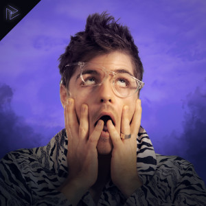 Dengarkan Frenzy lagu dari Keeno dengan lirik