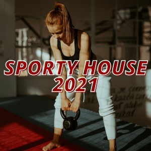 Listen to Close to Your Ear (Deep Vibes Mix) song with lyrics from Deep Traxx Project