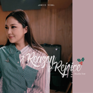 ดาวน์โหลดและฟังเพลง My Grown Up Christmas List (Studio Live) พร้อมเนื้อเพลงจาก 卫兰