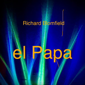 Album El Papa oleh Richard Blomfield