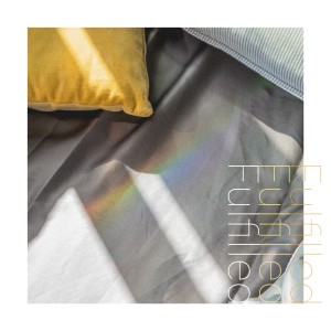 Listen to Fulfilled song with lyrics from 施奕存