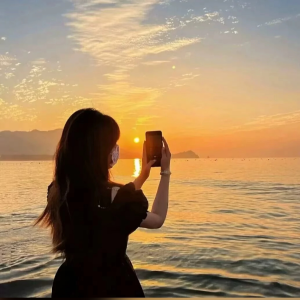 Listen to 云南山歌-西哩嗦啰妹 (完整版) song with lyrics from 陆小刚