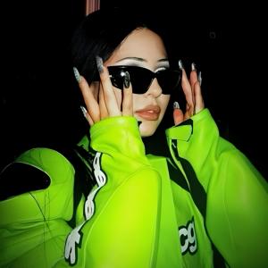 Listen to JUMP (slowed + reverb) song with lyrics from dondolyna